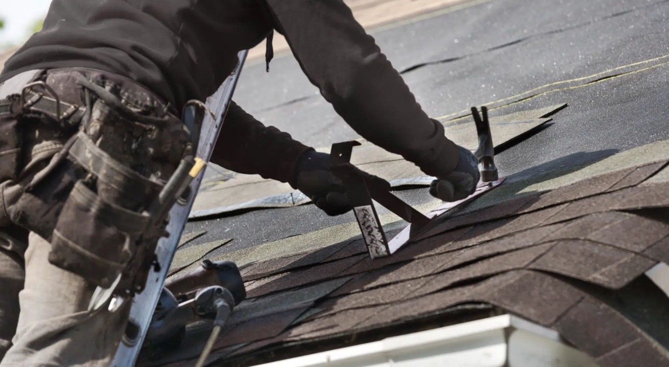 Professional roof repair service in Indio, CA